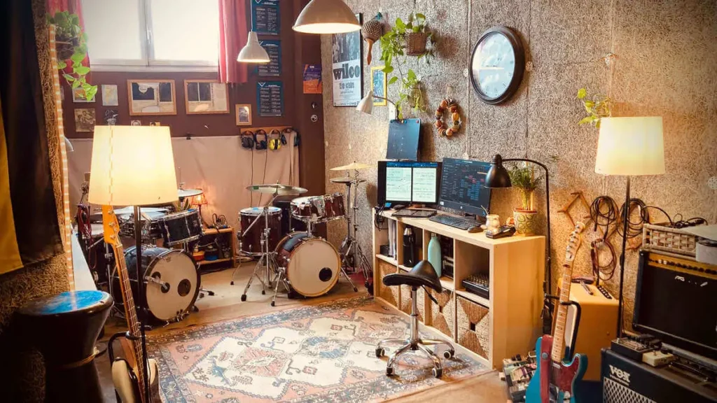 Foto del estudio de batería en Barcelona con equipo profesional